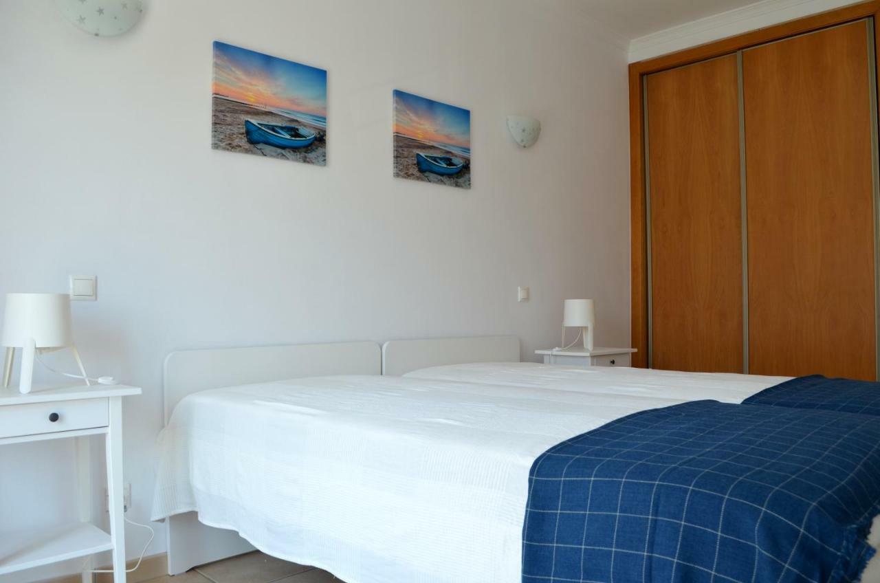 Sea Breeze Apartment Лагуш Екстер'єр фото