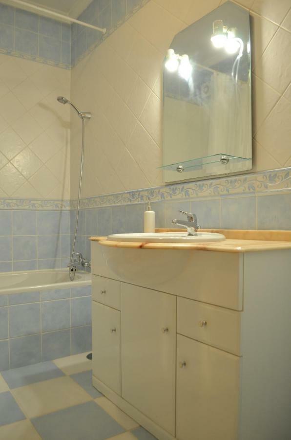 Sea Breeze Apartment Лагуш Екстер'єр фото